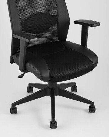 Кресло офисное TopChairs Studio черное